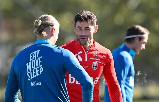 魔人食谱：哈兰德“生吃的”不只有英超后卫休闲区蓝鸢梦想 - Www.slyday.coM