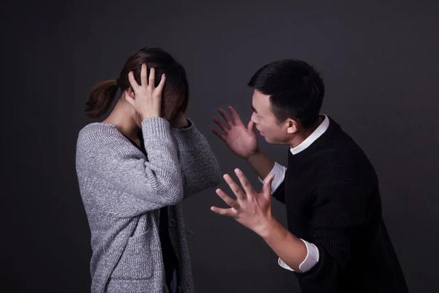 割完双眼皮当天，老公要求分房睡！女子后悔了：还能复原吗？休闲区蓝鸢梦想 - Www.slyday.coM
