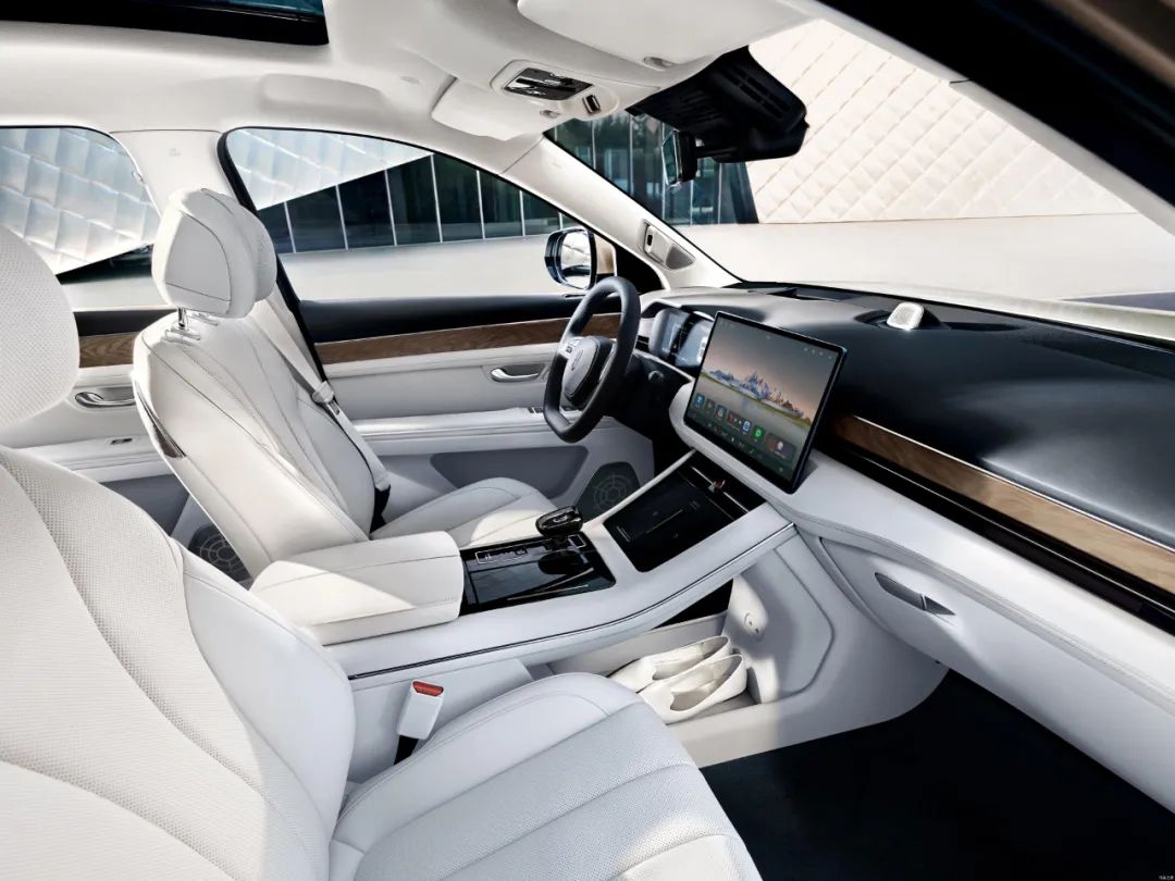 华为让车主承受“寒气”？问界M7被曝后排暖风缺失休闲区蓝鸢梦想 - Www.slyday.coM