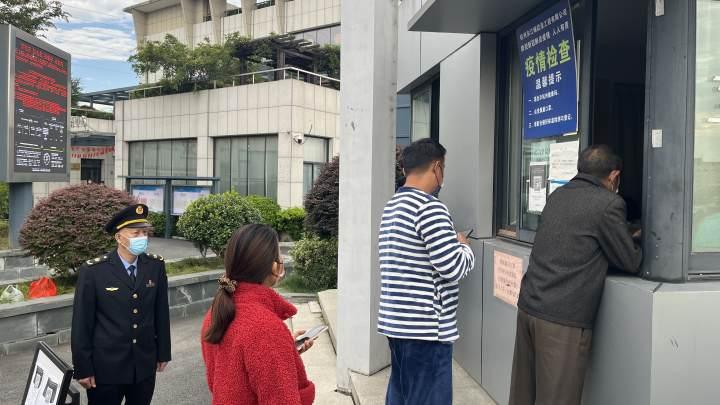 “这真是帮了我们船员的大忙！”杭州水上北大门鸦雀漾服务区设立便民核酸检测点休闲区蓝鸢梦想 - Www.slyday.coM