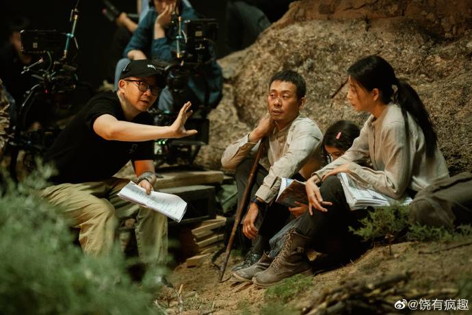 票房突破11亿 导演饶晓志：我们也经历了一场“万里归途”休闲区蓝鸢梦想 - Www.slyday.coM