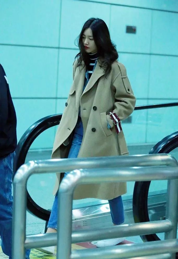 刘雯vs全美第一大网红？！这……休闲区蓝鸢梦想 - Www.slyday.coM