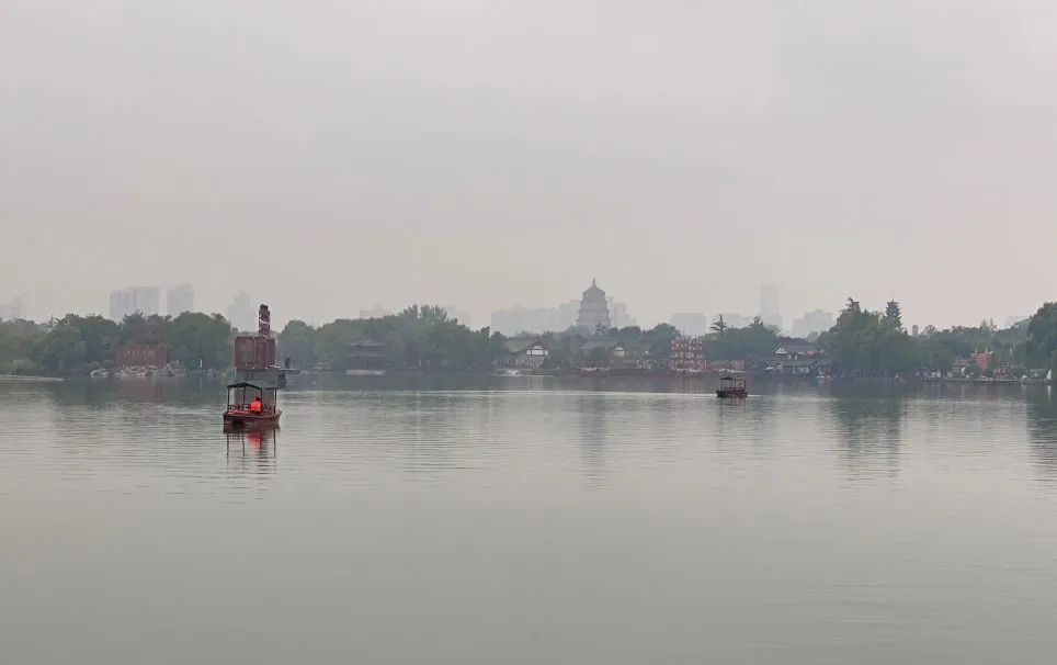 打卡如画美景休闲区蓝鸢梦想 - Www.slyday.coM