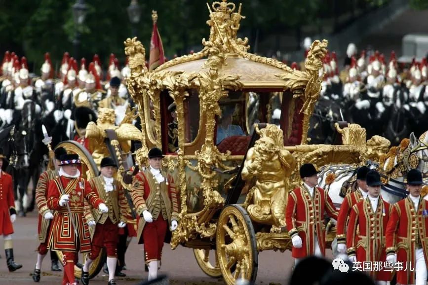 (今年6月5日女王白金禧年庆典上的黄金马车)皇室婚礼,君主禧年庆典等