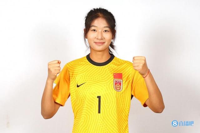 u17女足门将刘晨:没先丢球因运气好 12岁就开始练习踢门将__财经头条