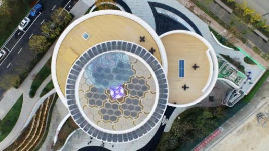 非凡十年——建材答卷休闲区蓝鸢梦想 - Www.slyday.coM