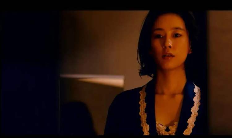 说好的欲望女子图鉴，怎么还是拍成了恋爱戏？休闲区蓝鸢梦想 - Www.slyday.coM