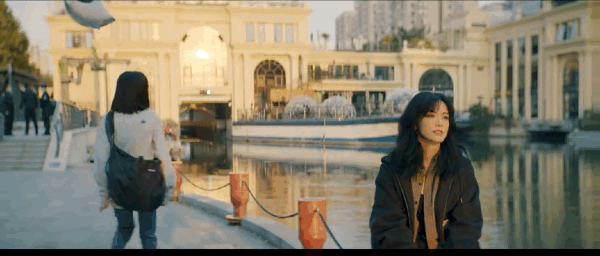 《摇滚狂花》是今年最刺激的剧了吧？分分钟都是新鲜感休闲区蓝鸢梦想 - Www.slyday.coM