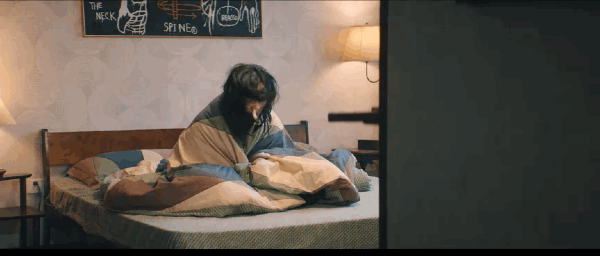 《摇滚狂花》是今年最刺激的剧了吧？分分钟都是新鲜感休闲区蓝鸢梦想 - Www.slyday.coM