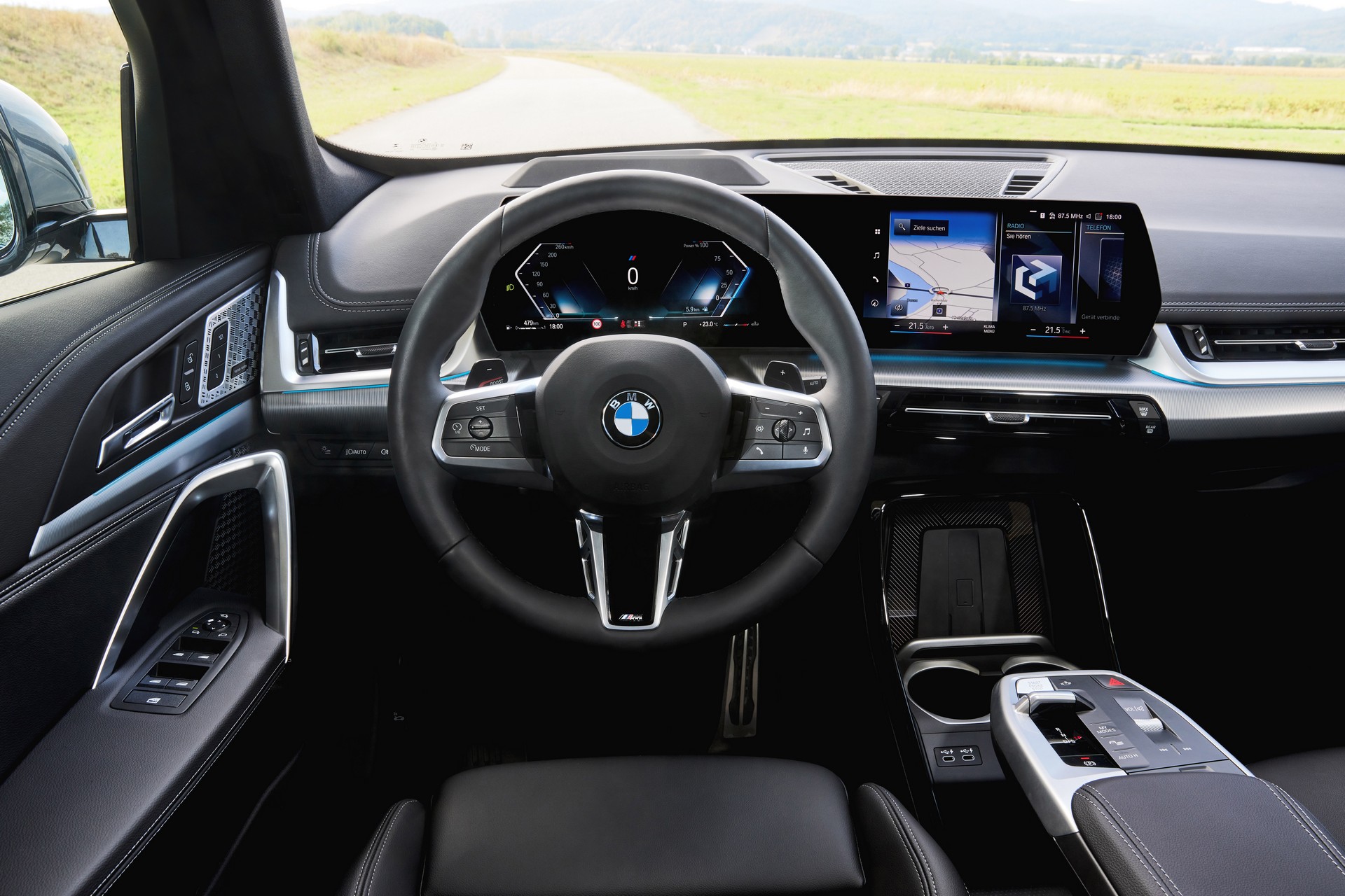 将于2023年亮相 BMW全新X2 M35i谍照曝光__财经头条