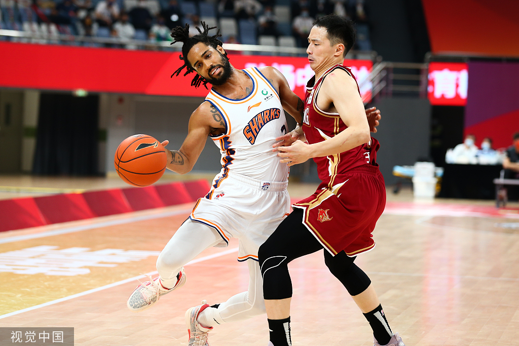 梅洛（左）的表現並不合格。