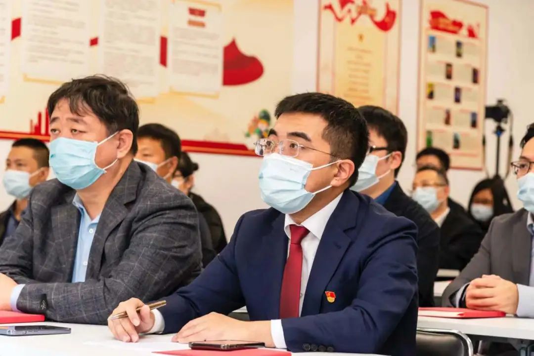  91科技集团北京总部收看现场