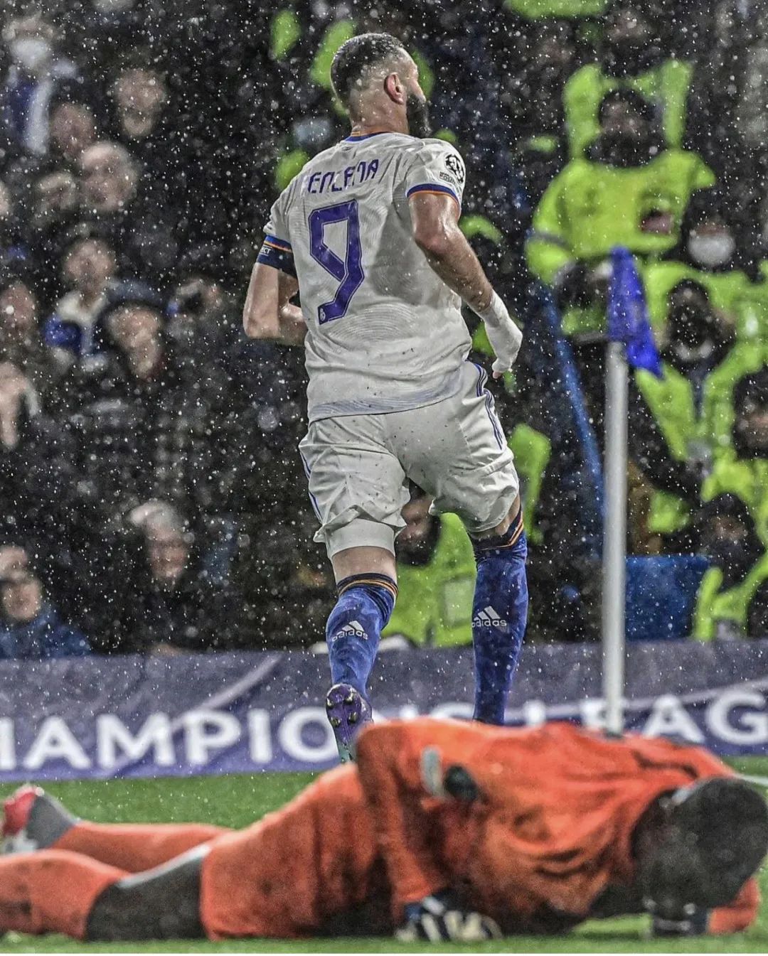 【直接开去西班牙吧】Alpine又来了！就在今晚！休闲区蓝鸢梦想 - Www.slyday.coM