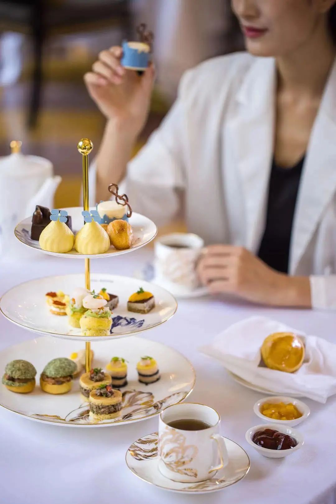 穿越迷塔城？“夜猫子”书店？……传统旅游景点还有这么多隐藏玩法！休闲区蓝鸢梦想 - Www.slyday.coM