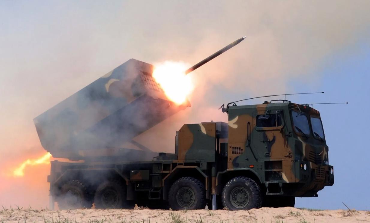 波兰将向韩国购买数百门火箭炮，此前已采购坦克和战机