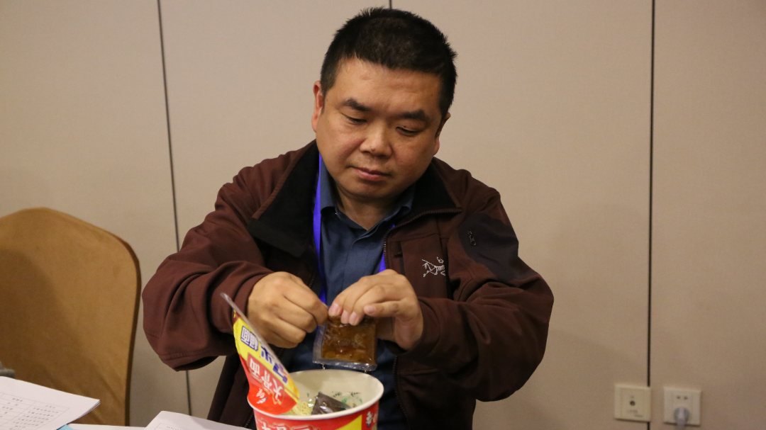 争分夺秒，这是一群与时间赛跑的滨州疾控“流调人”！休闲区蓝鸢梦想 - Www.slyday.coM