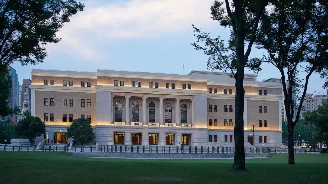 穿越迷塔城？“夜猫子”书店？……传统旅游景点还有这么多隐藏玩法！休闲区蓝鸢梦想 - Www.slyday.coM