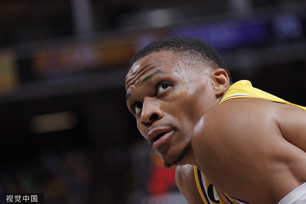 明天就打勇士了，但新赛季的湖人还是一地鸡毛休闲区蓝鸢梦想 - Www.slyday.coM