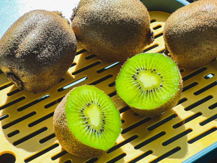 来自秦岭大山的酸甜，是这家人努力生活的证明！杭州中秋夜送快递的父子，我们想帮帮他们休闲区蓝鸢梦想 - Www.slyday.coM