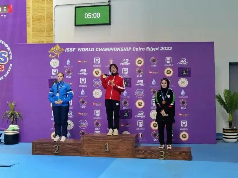 中国队奖牌榜第一！18岁高中生拿下2金休闲区蓝鸢梦想 - Www.slyday.coM