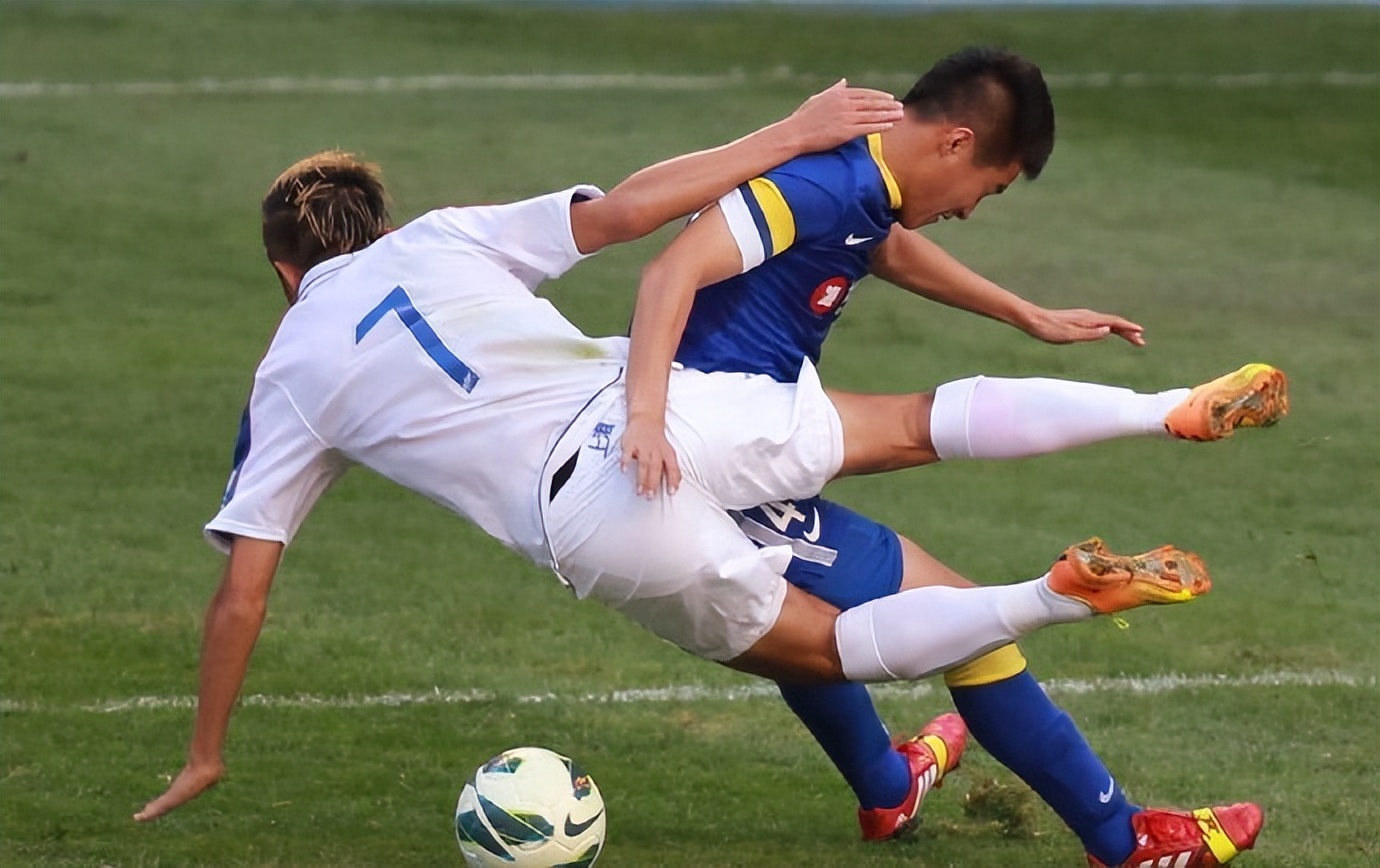 9年前今天，中超大连阿尔滨1比0力挫上海申花，出场14人今何在？__财经头条