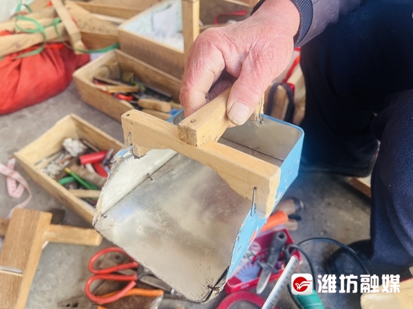 厉害！73岁才学会的技能，被他玩成了“爱好”休闲区蓝鸢梦想 - Www.slyday.coM