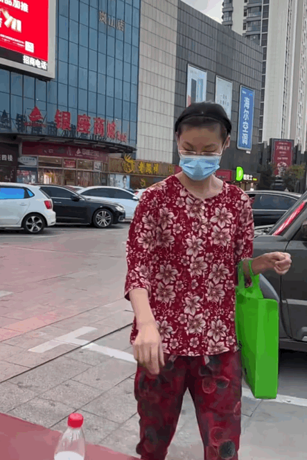 过了20岁的年轻人，最近开始和大爷撞衫休闲区蓝鸢梦想 - Www.slyday.coM