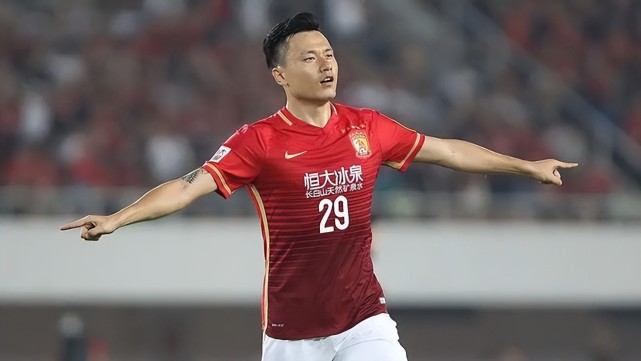 完美吃下金元足球红利!郜林广州豪宅1.29亿卖出,6年净赚9000万|深圳队|郜林|金元_新浪新闻