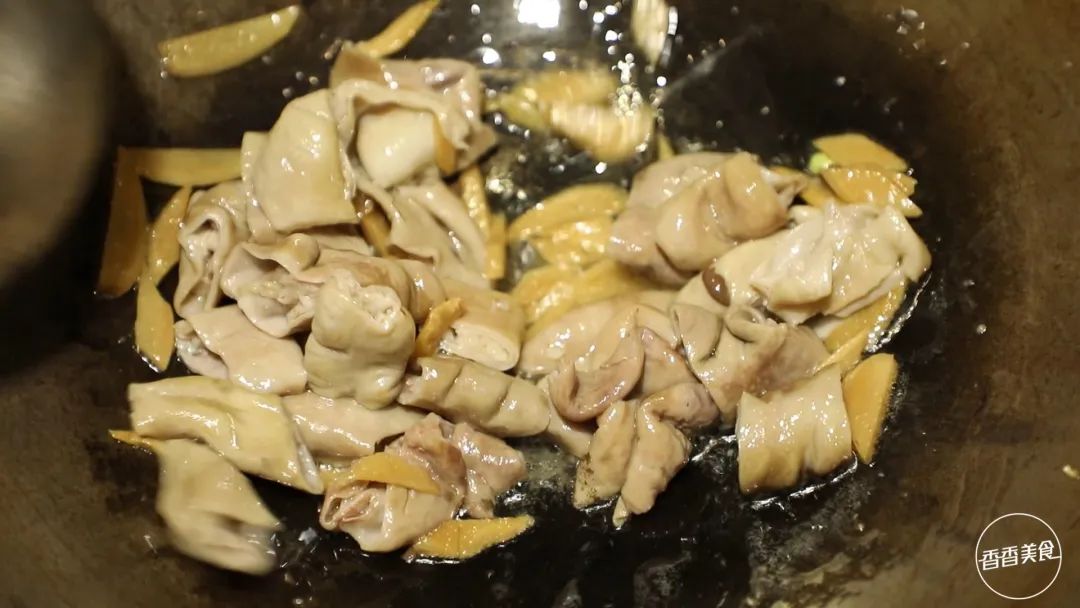 滑嫩香辣，停不了口，有了这道菜你得多吃两碗饭休闲区蓝鸢梦想 - Www.slyday.coM