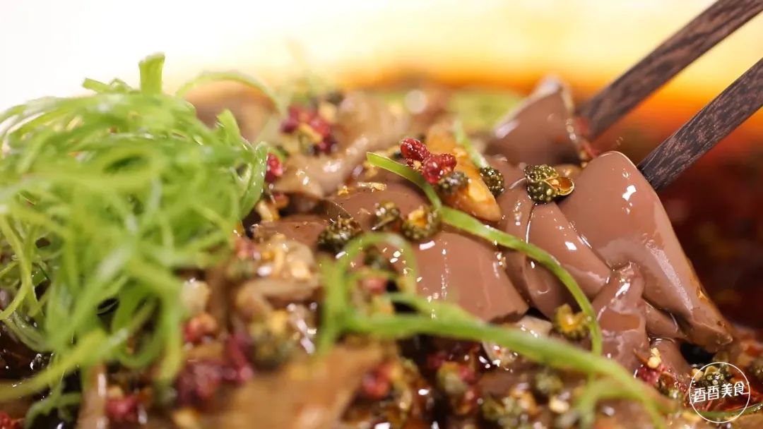 滑嫩香辣，停不了口，有了这道菜你得多吃两碗饭休闲区蓝鸢梦想 - Www.slyday.coM