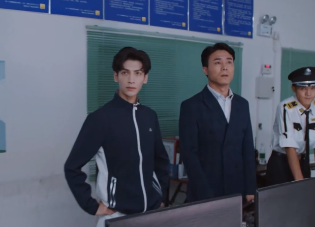 罗云熙真的不增肥吗?脸已经瘦到脱相了,比女明星还体重焦虑休闲区蓝鸢梦想 - Www.slyday.coM 罗云熙真的不增肥吗?脸已经瘦到脱相了,比女明星还体重焦虑休闲区蓝鸢梦想 - Www.slyday.coM