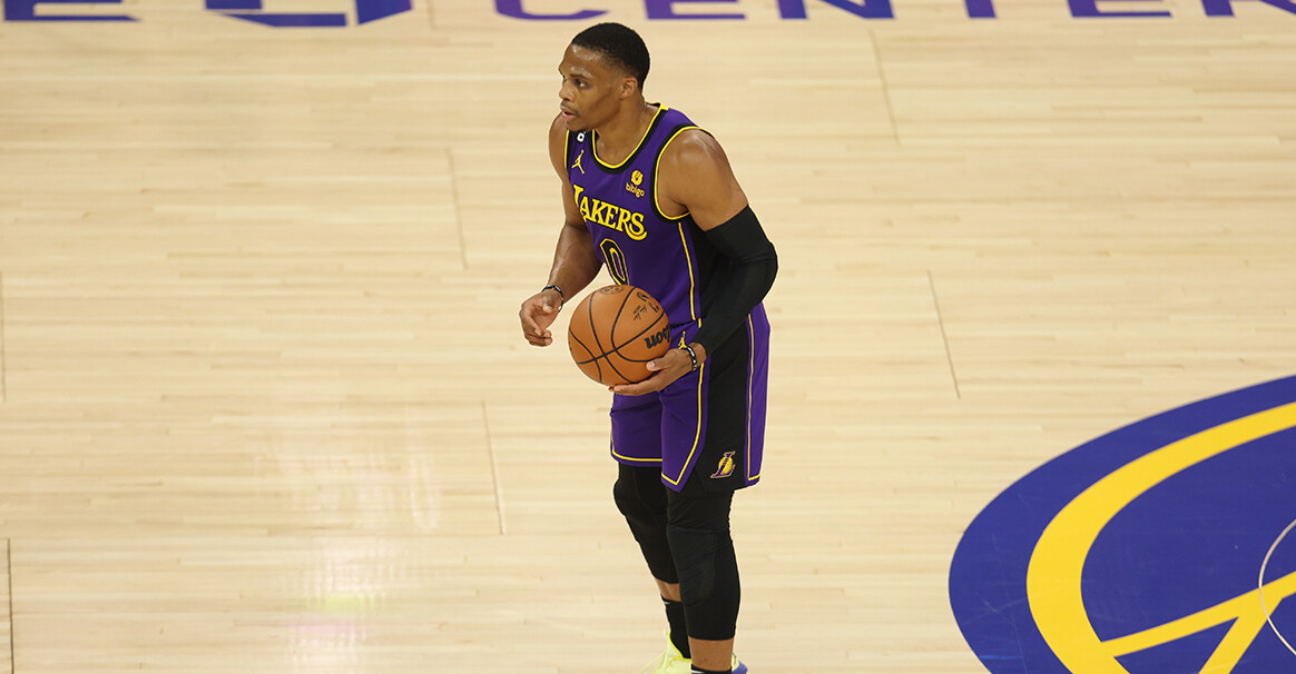 曝湖人不太可能在感恩节之前做出交易休闲区蓝鸢梦想 - Www.slyday.coM