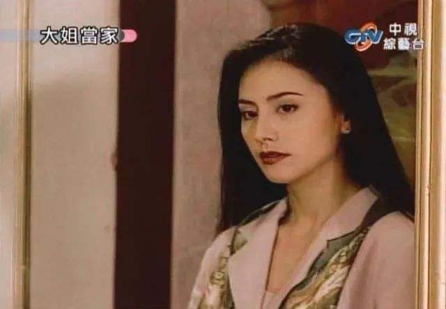 看够了“白幼瘦”，才懂地母美人的风情休闲区蓝鸢梦想 - Www.slyday.coM