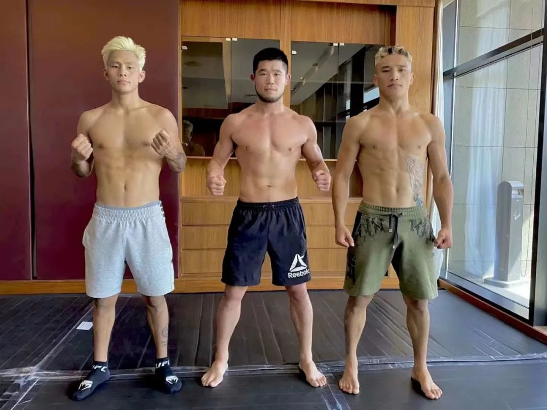 亮剑半决赛，益扎：合同我拿定了！|松岛|UFC|半决赛_新浪新闻