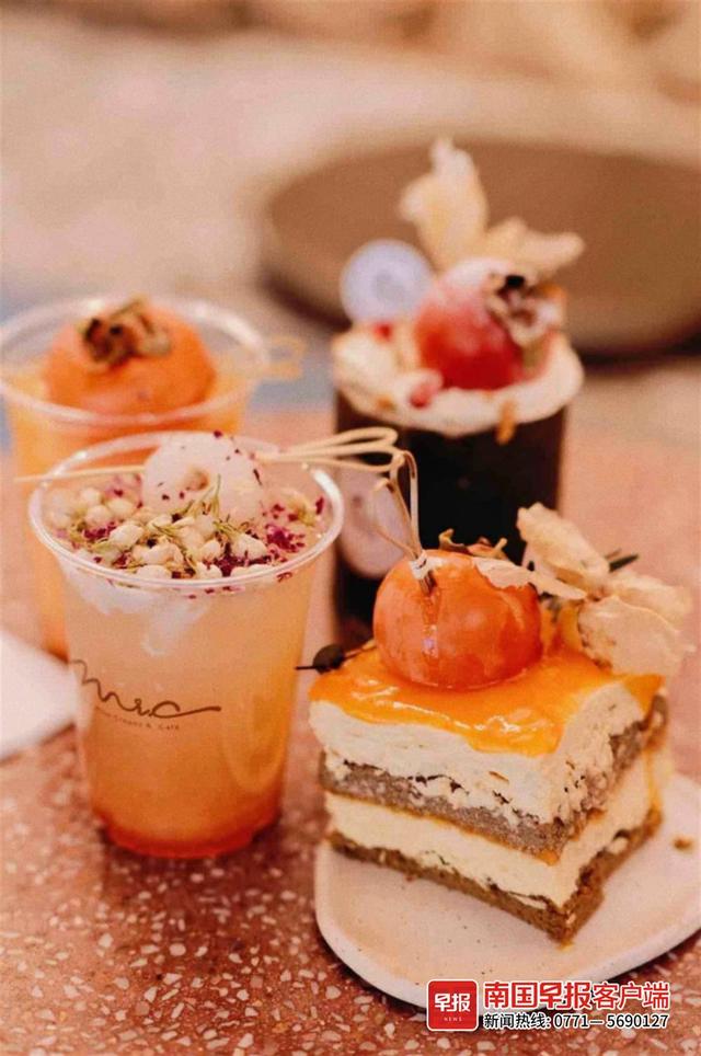 柿子和秋天真的很配休闲区蓝鸢梦想 - Www.slyday.coM