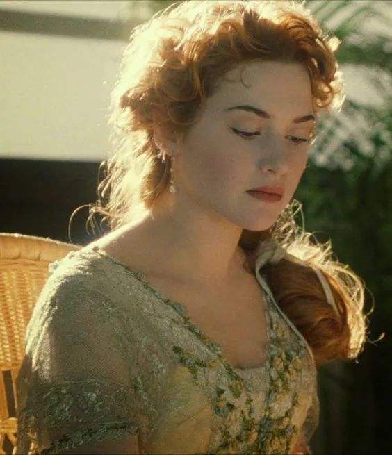 看够了“白幼瘦”，才懂地母美人的风情休闲区蓝鸢梦想 - Www.slyday.coM