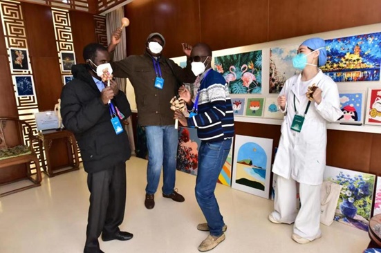 我在中国看二十大 ｜ 迈克尔·奥卢格伯德：中国未来可期休闲区蓝鸢梦想 - Www.slyday.coM