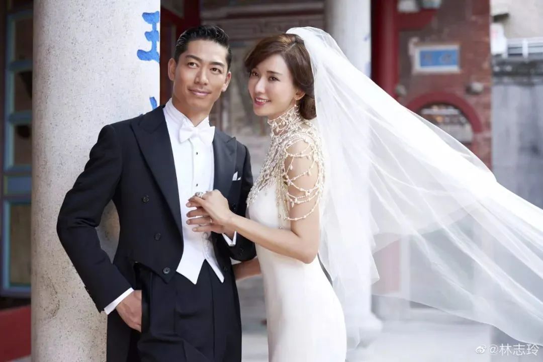 救命啊 这是远嫁日本后的林志玲 林志玲 救命 花瓶 新浪新闻