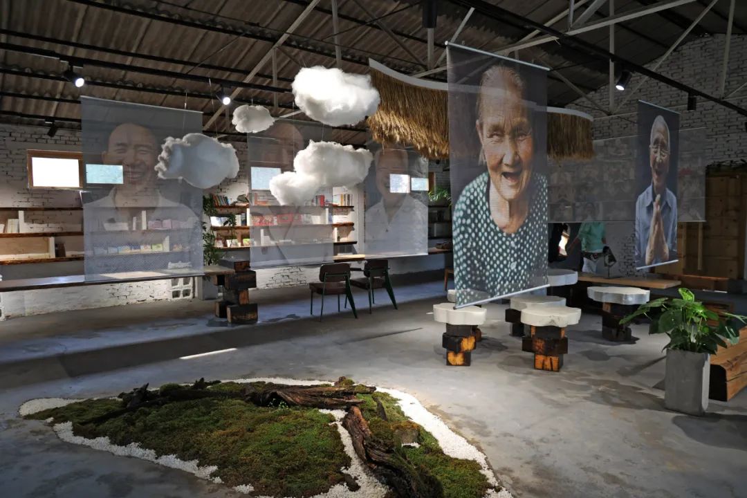 栗峪口村破旧仓库改造的艺术展厅