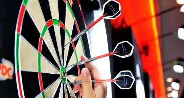 解锁全民健身新玩法,飞镖如何成为室内运动之王?|飞镖_新浪新闻