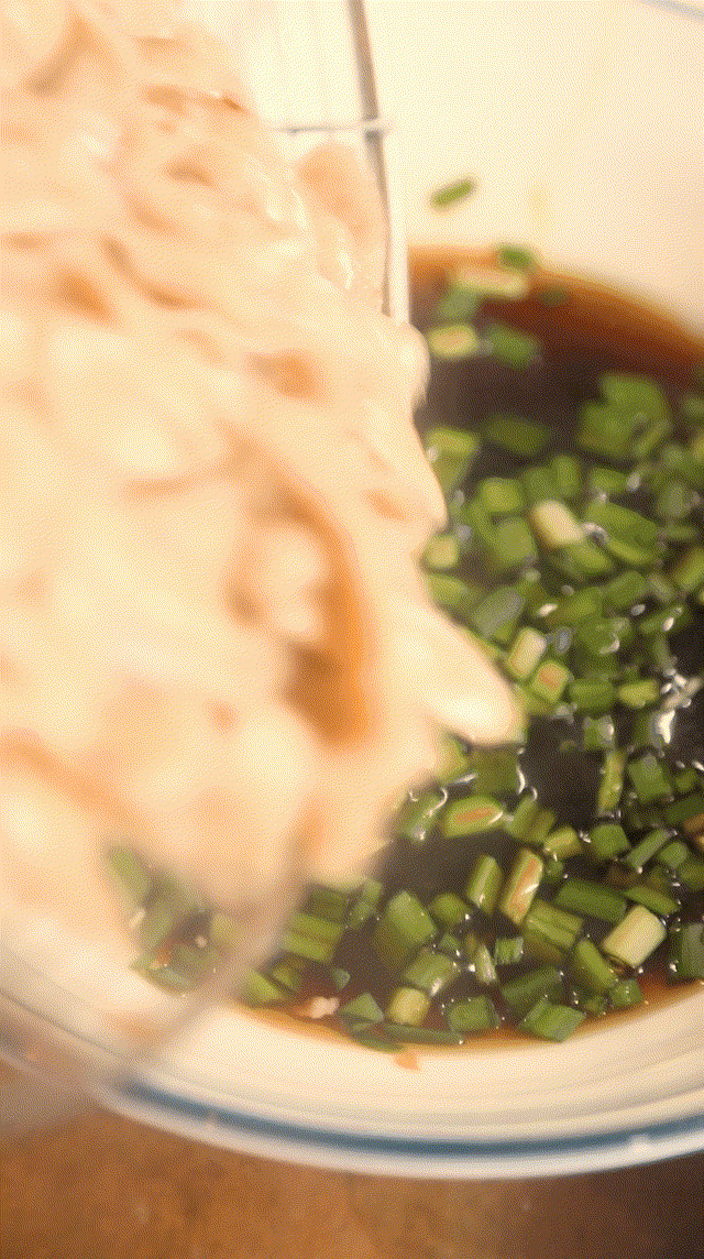 面面俱到｜这碗红面，缓解了多少人的乡愁休闲区蓝鸢梦想 - Www.slyday.coM