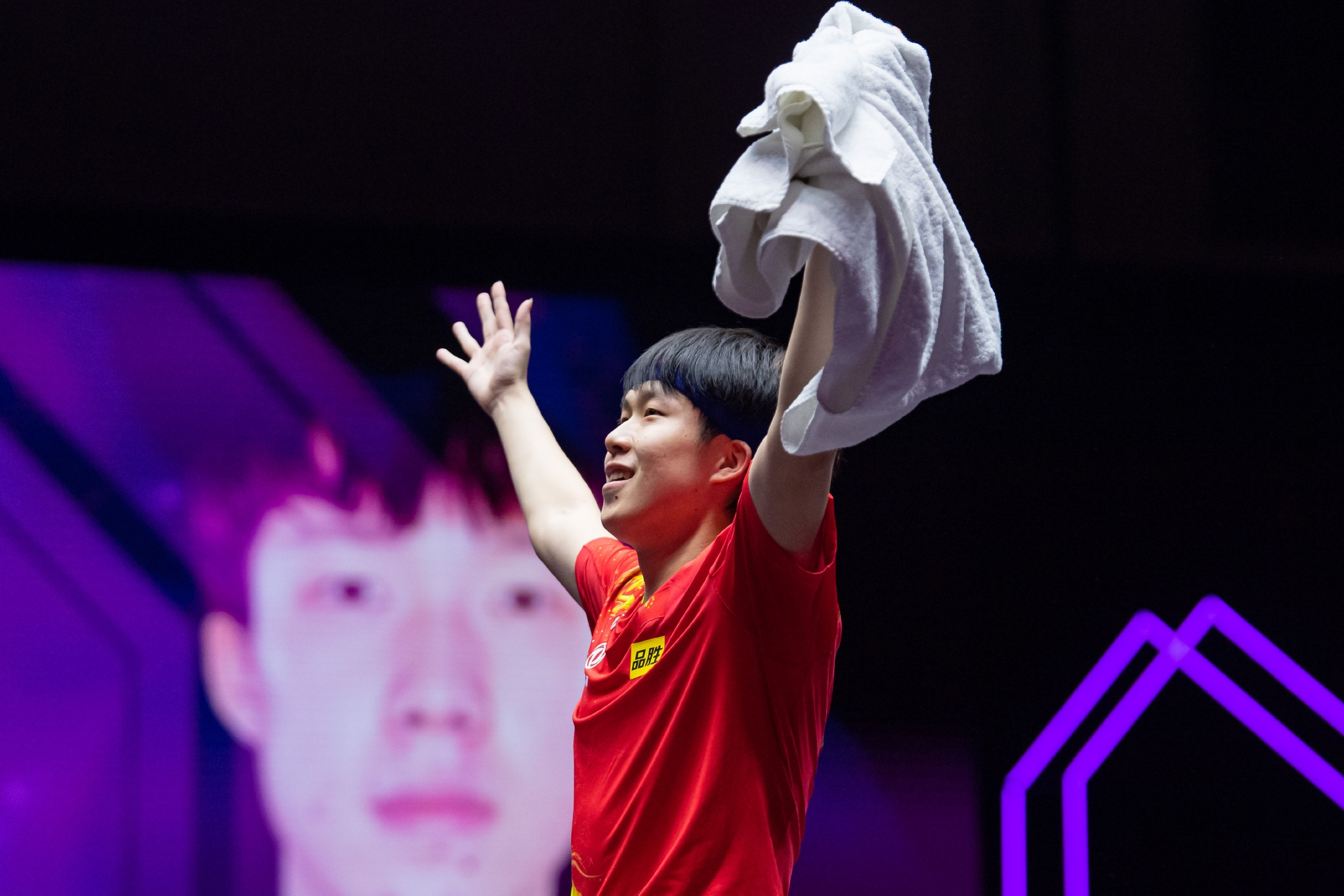 乒乓球——WTT澳门冠军赛：王楚钦男单夺冠休闲区蓝鸢梦想 - Www.slyday.coM