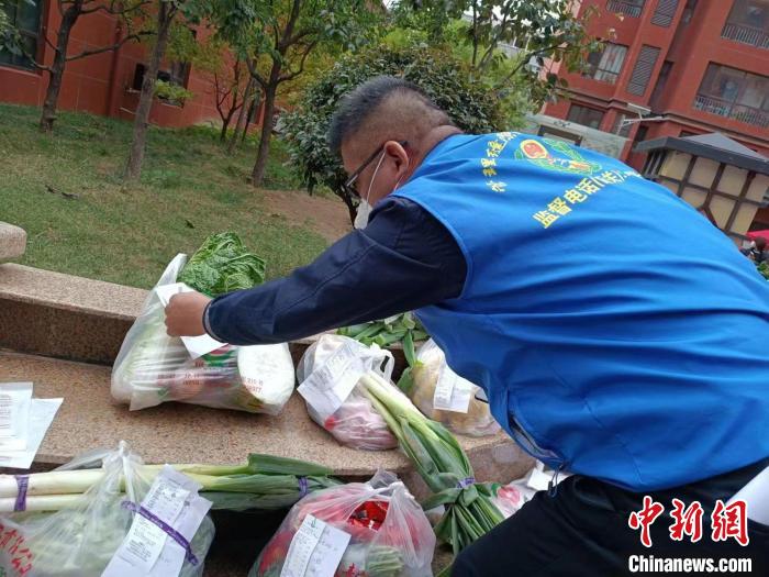 山西介休：66个小区里为满足居民“微心愿”而奔走的党员休闲区蓝鸢梦想 - Www.slyday.coM