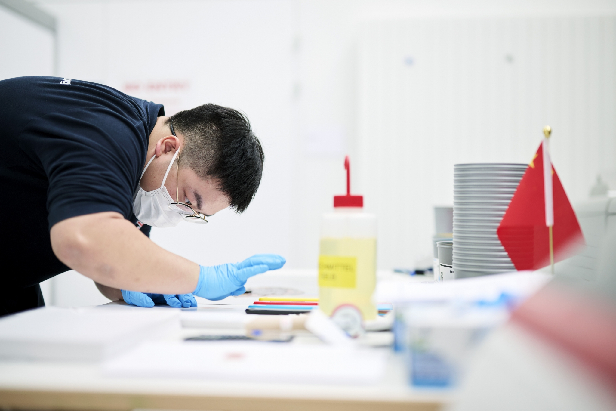 1770天，他登上世界技能大赛特别赛印刷媒体技术项目金牌领奖台休闲区蓝鸢梦想 - Www.slyday.coM