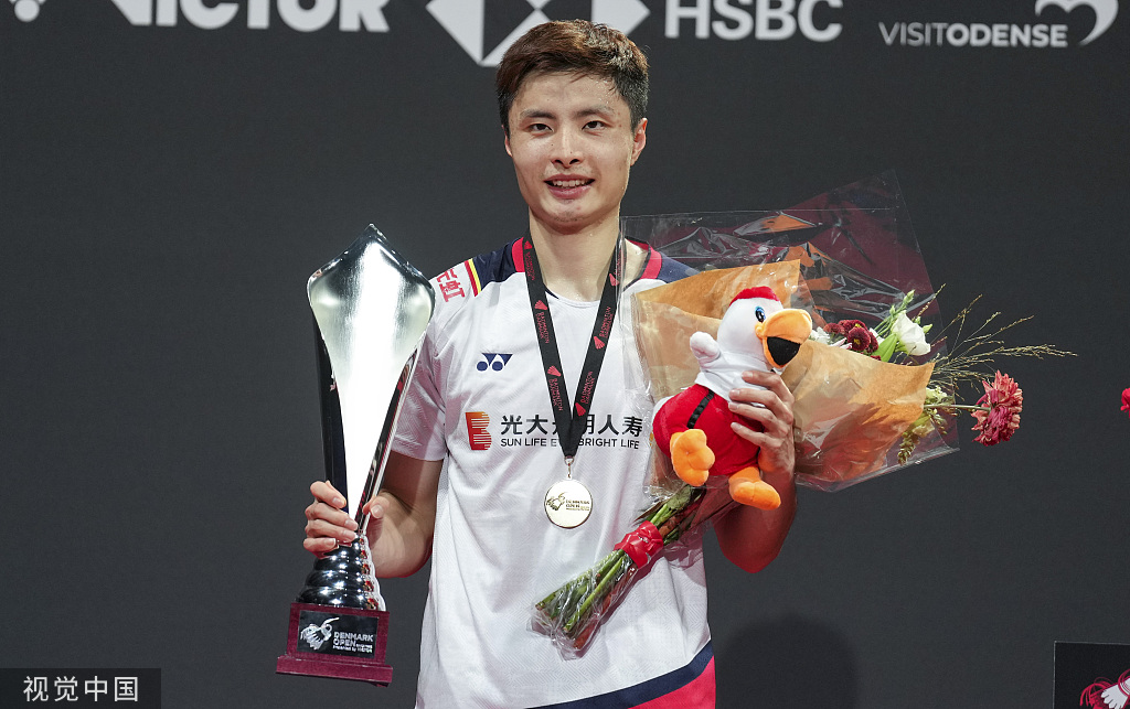 石宇奇丹麦羽毛球公开赛男单夺冠,国羽四冠两亚收官|石宇奇_新浪财经_