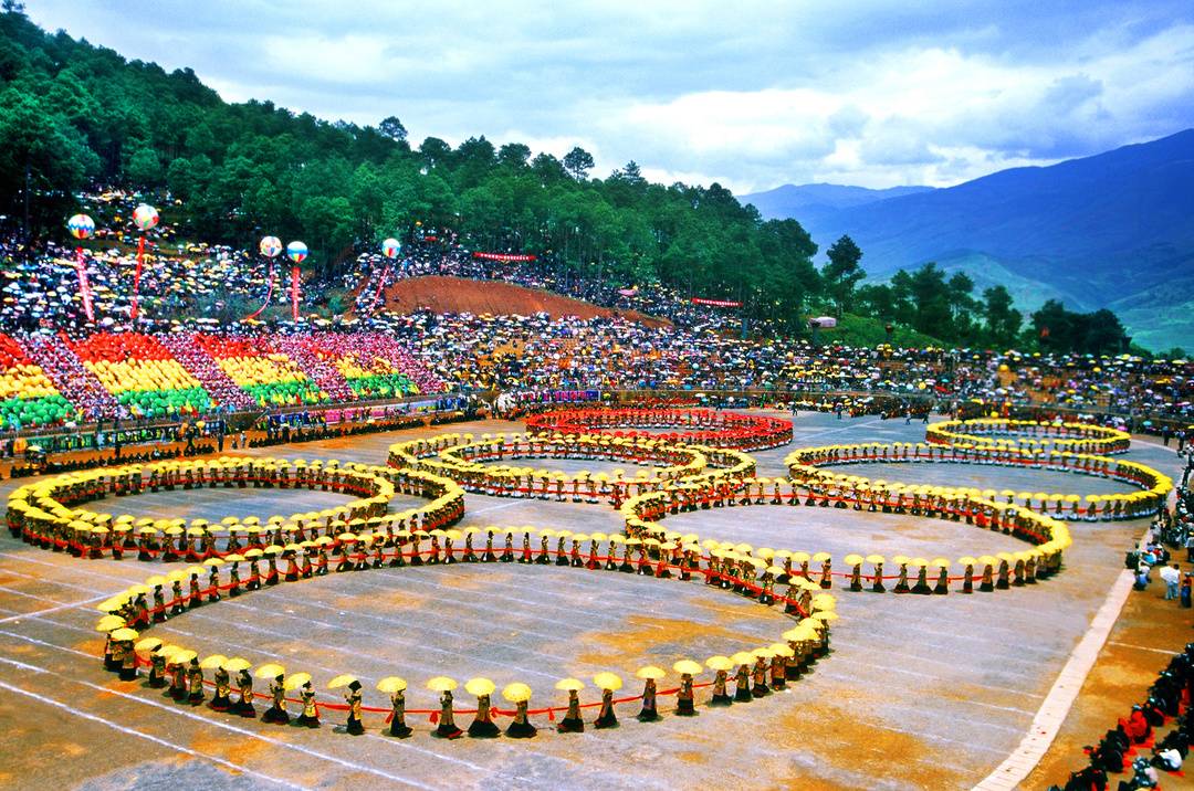 镜头下的大凉山：凉山州成立70周年县市风采——普格县休闲区蓝鸢梦想 - Www.slyday.coM
