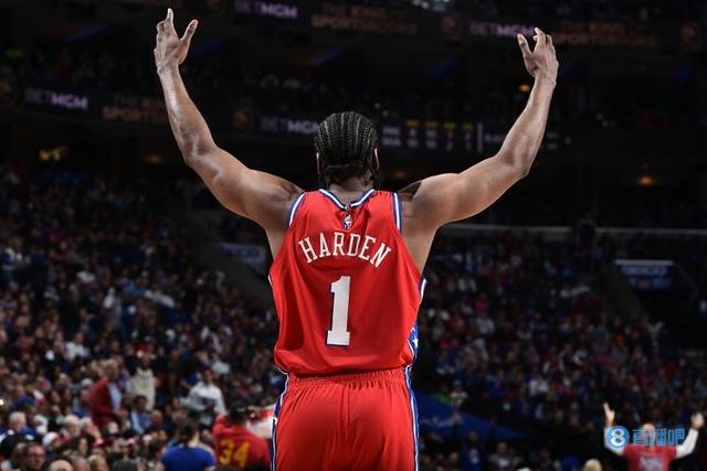哈登连续更新社媒:拿下赛季的第一场胜利感觉太棒了|哈登|赛季|胜利