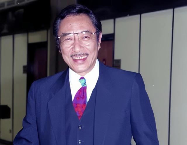 突传死讯!知名演员杨群因膀胱癌在美国离世,与妻子恩爱61年
