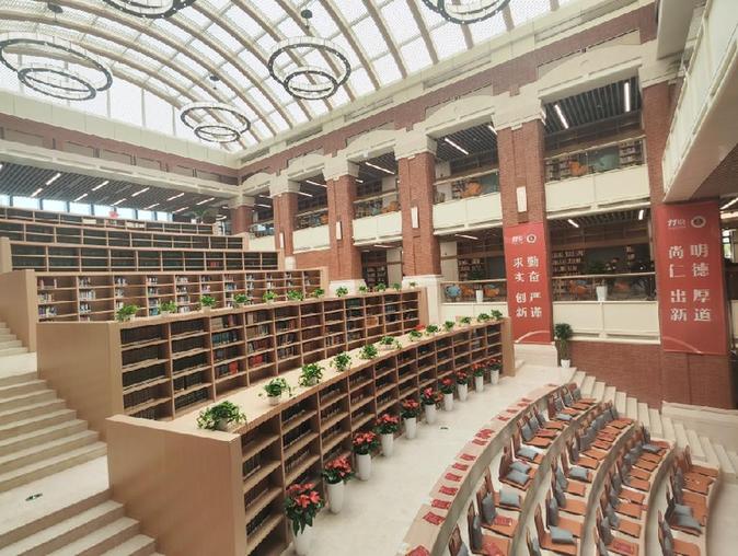 北京大学医学图书馆焕然一新