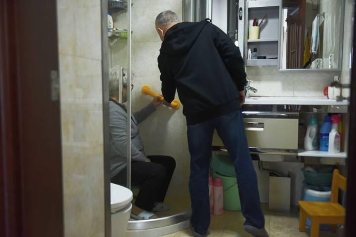 你有见过这个吗？亮眼的黄色！天猫双11发起“黄扶手计划”休闲区蓝鸢梦想 - Www.slyday.coM